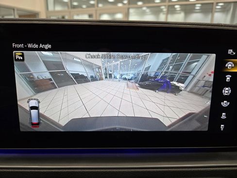 Used 2022 Mercedes-Benz GLS 450 4MATIC image 41