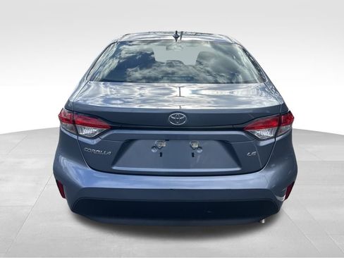 Certified 2024 Toyota Corolla LE image 4