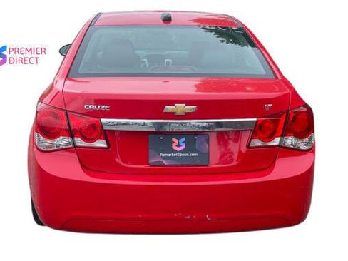 Used 2015 Chevrolet Cruze LT FWD image 4