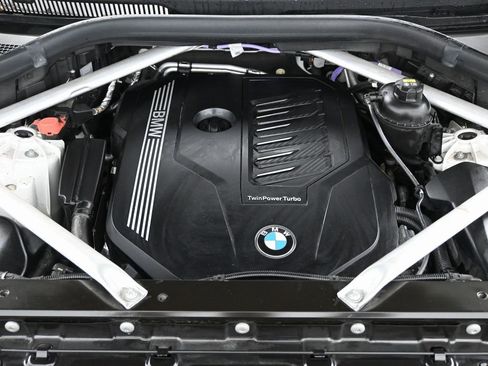 Used 2021 BMW X5 xDrive40i w/ Convenience Package image 41