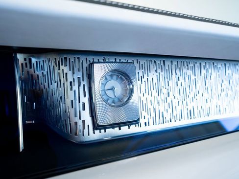 Used 2019 Rolls-Royce Phantom Sedan RWD image 40