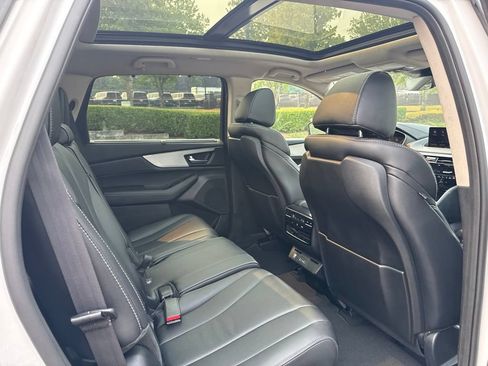 Used 2023 Acura MDX SH-AWD w/ Technology Package image 23