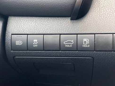 Used 2024 Toyota Camry SE FWD image 25
