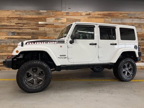 Used 2018 Jeep Wrangler Unlimited Rubicon image 22