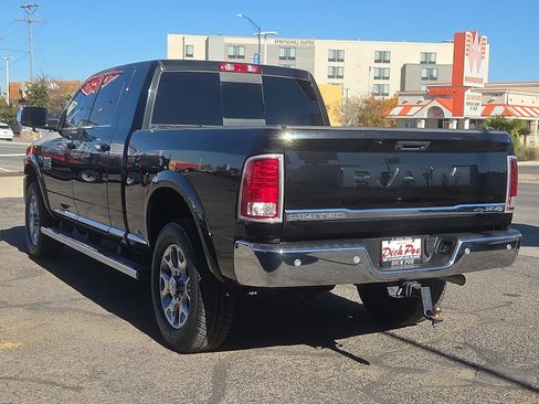 Used 2017 RAM 2500 Limited image 3