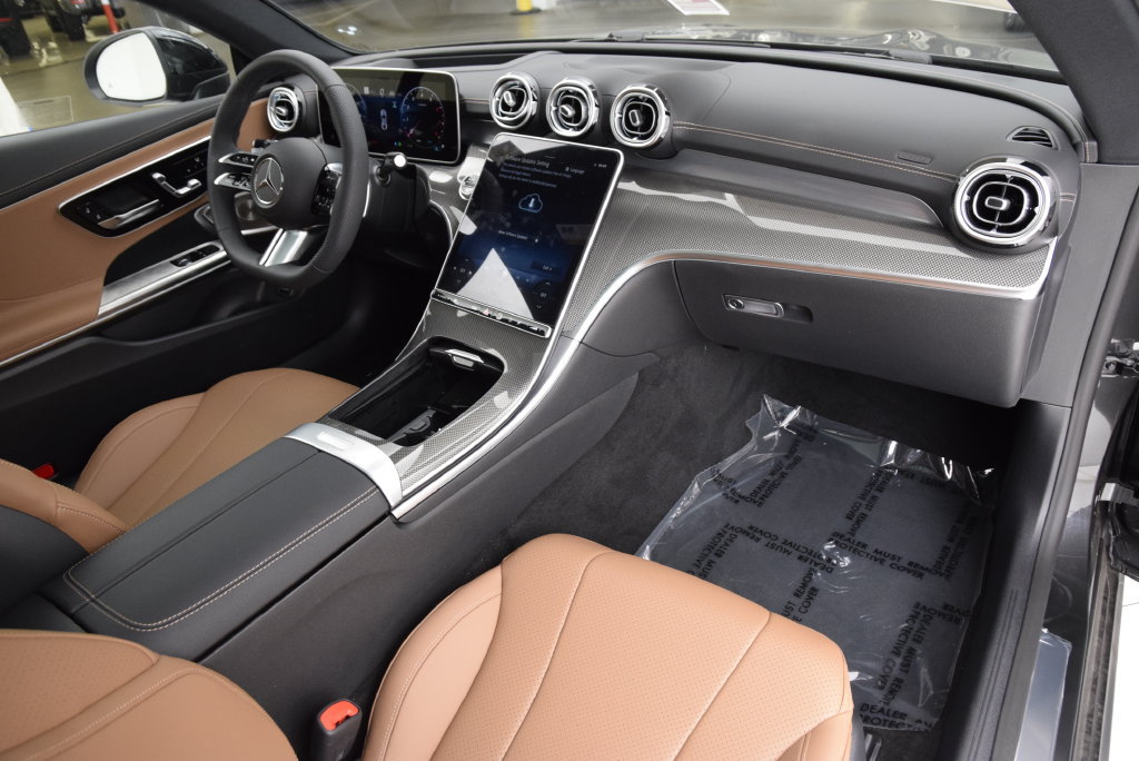 New 2026 Mercedes-Benz CLE 450 4MATIC Coupe image 15