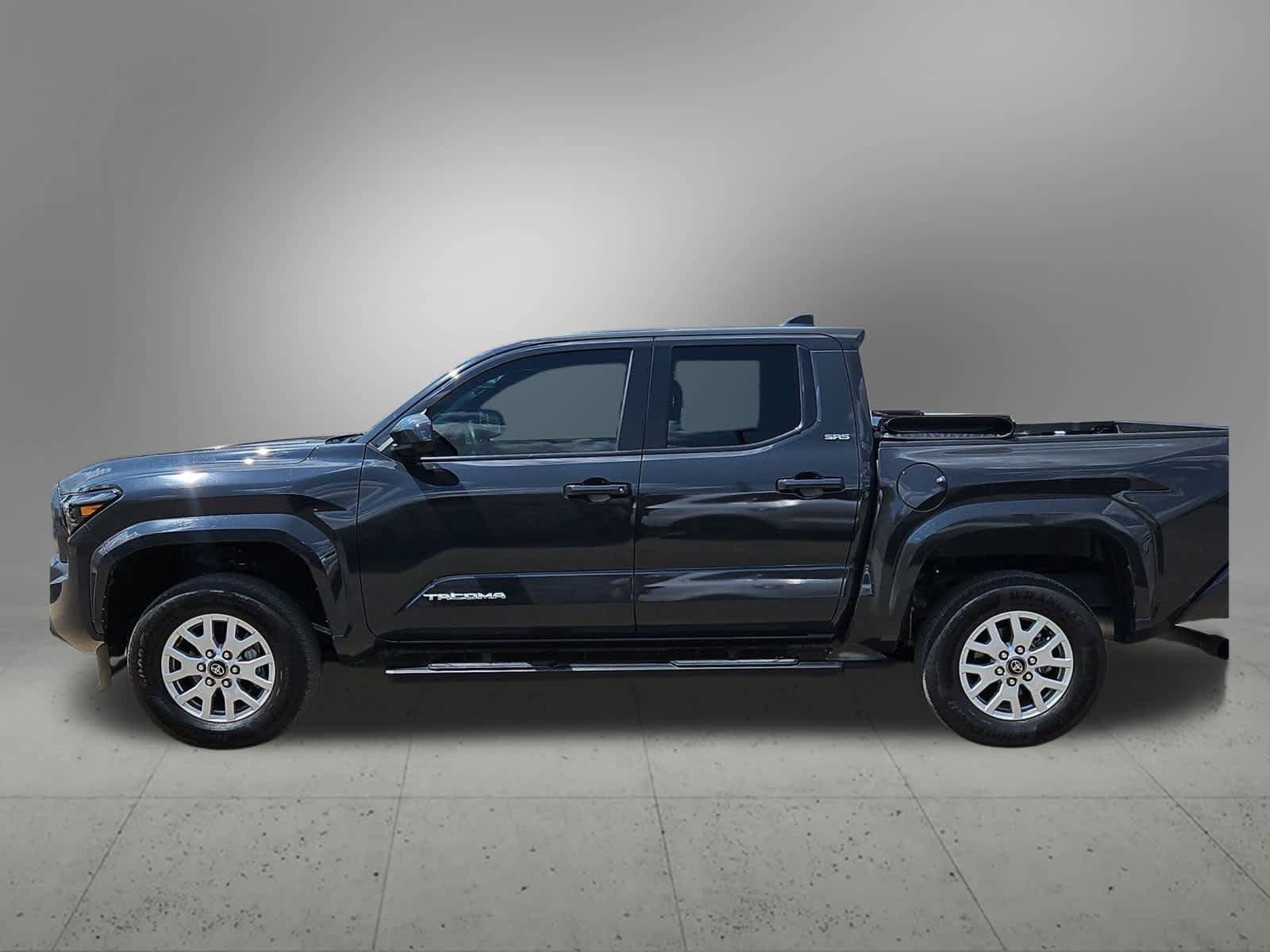Used 2025 Toyota Tacoma SR5 RWD image 3