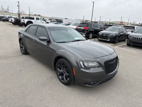 Used 2023 Chrysler 300 S image 25