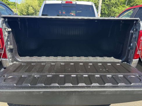Used 2023 RAM 1500 Laramie AWD/4WD image 15