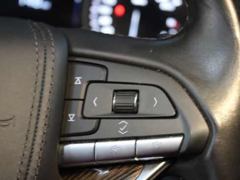 Used 2022 Cadillac XT6 Premium Luxury w/ Platinum Package AWD/4WD image 25