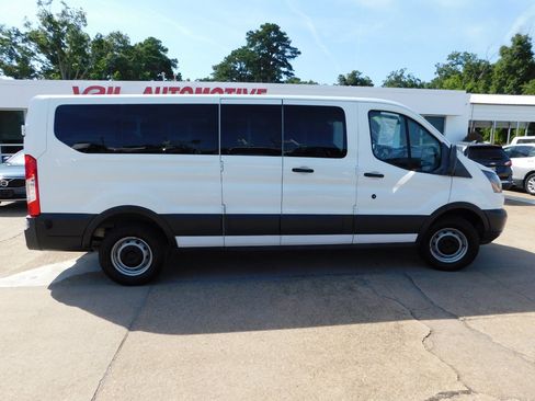 Used 2018 Ford Transit 350 XL RWD image 2