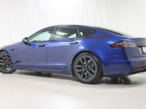 Used 2022 Tesla Model S image 9