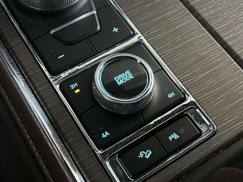 Certified 2024 Ford Expedition Max Limited image 18