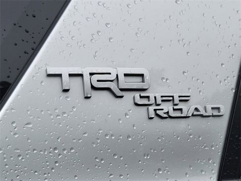 Used 2019 Toyota 4Runner TRD Off-Road Premium image 11