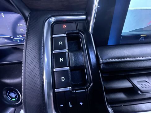 Used 2023 Chevrolet Tahoe Premier image 29