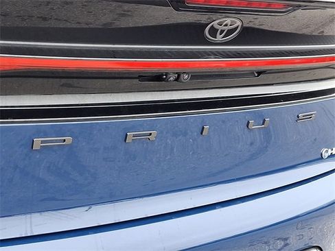 New 2026 Toyota Prius Limited image 11