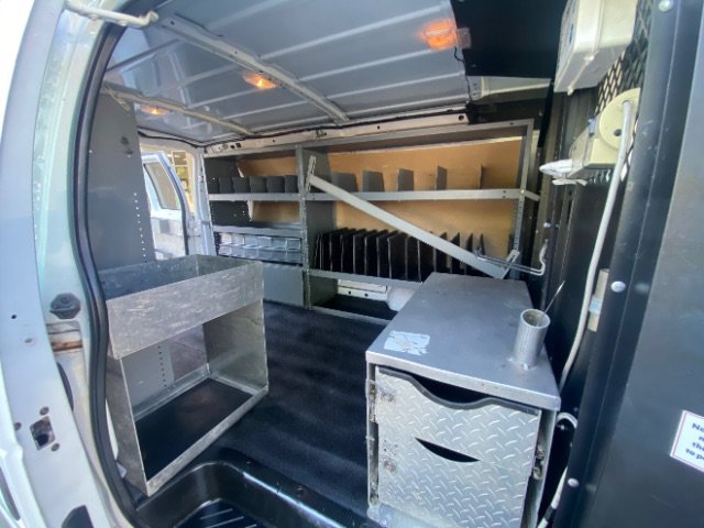 Used 2014 Ford E-150 and Econoline 150 RWD image 9