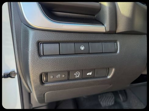 New 2026 Nissan Rogue SV w/ Cold Weather Package FWD image 30
