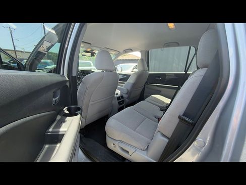 Used 2020 Honda Pilot EX image 8