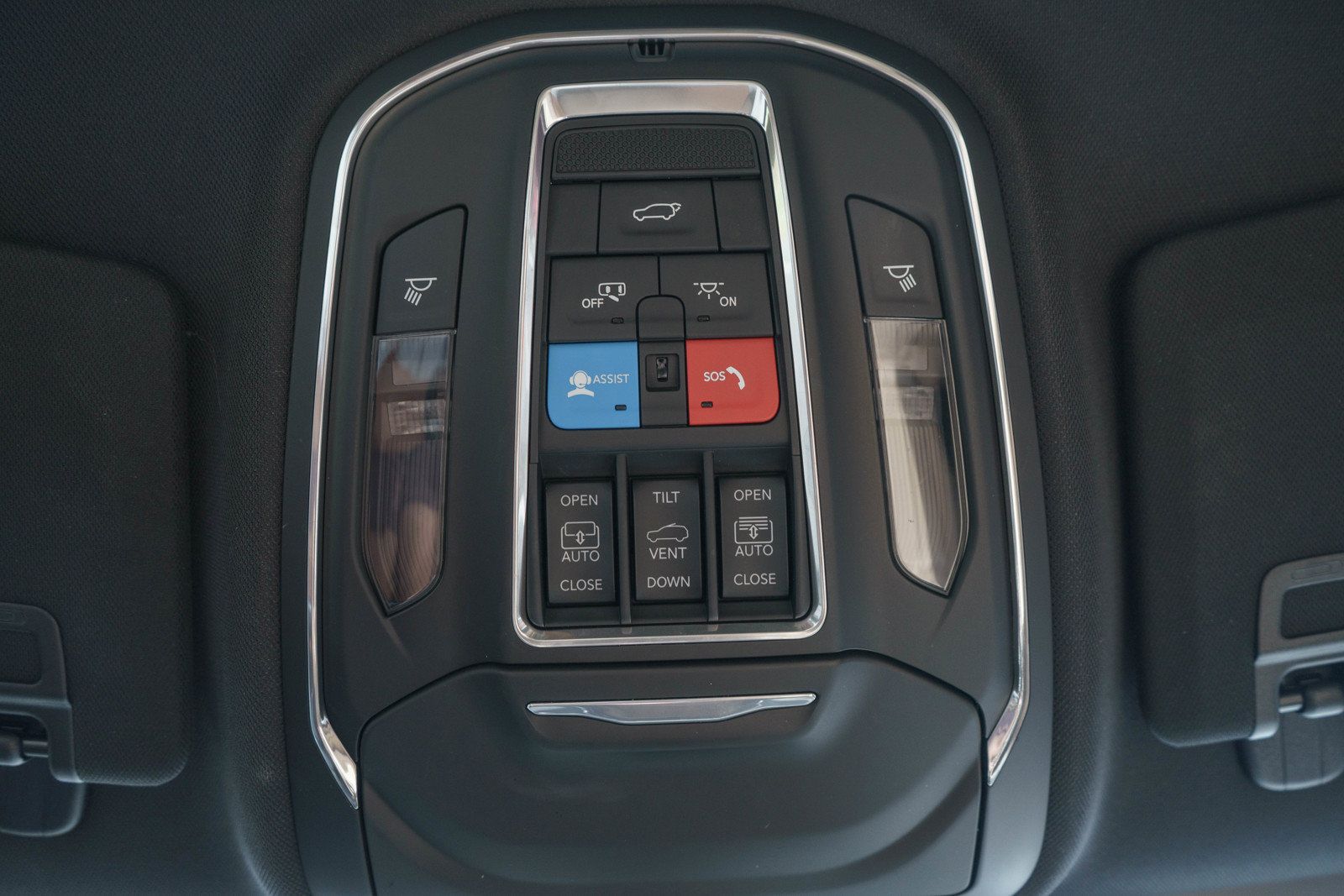 Used 2023 Jeep Grand Cherokee 4WD 4xe w/ Luxury Tech Group II image 30