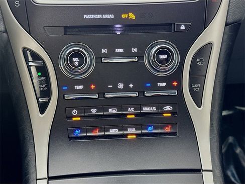 Used 2020 Lincoln Nautilus Reserve w/ Equipment Group 201A image 19