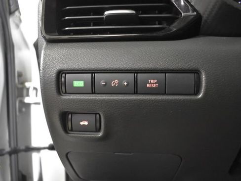 Certified 2022 Nissan Sentra SV w/ Trunk Package FWD image 14
