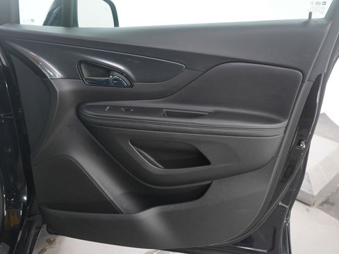 Used 2019 Buick Encore Essence w/ Experience Buick Package image 11