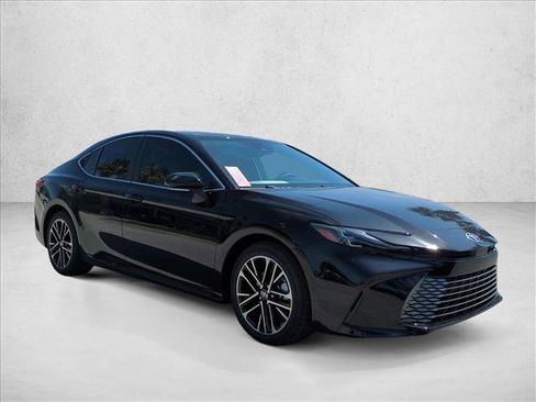 New 2026 Toyota Camry XLE FWD image 7