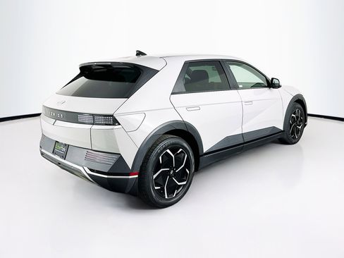 Used 2023 Hyundai Ioniq 5 SEL image 9