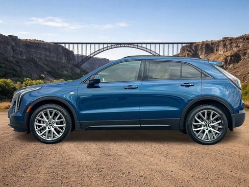 Used 2019 Cadillac XT4 Sport w/ LPO, Midnight Sport Package AWD/4WD image 6