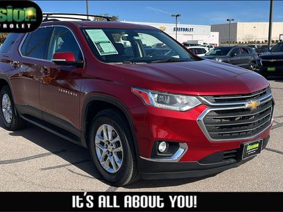 Used 2020 Chevrolet Traverse LT