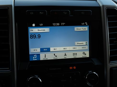 Used 2019 Ford F250 Lariat w/ Lariat Ultimate Package image 30