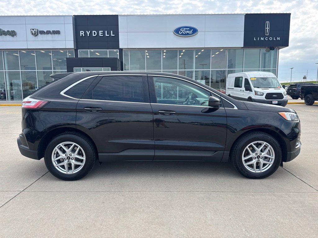 Used 2024 Ford Edge SEL AWD/4WD image 2