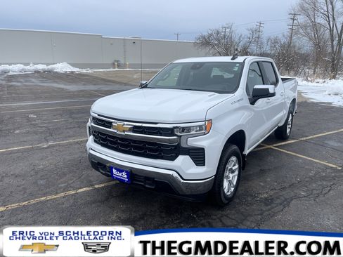Used 2025 Chevrolet Silverado 1500 LT image 1