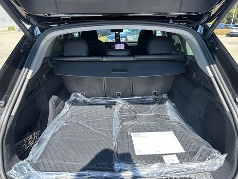 New 2025 Audi Q5 Premium Plus image 23