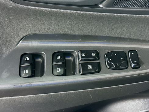Used 2021 Hyundai Kona SE FWD image 23
