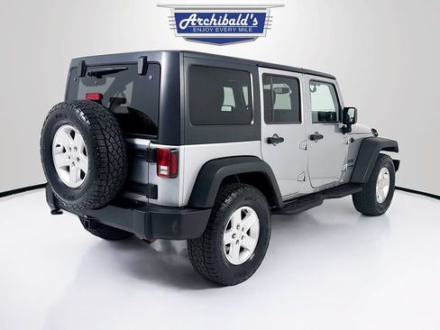 Used 2018 Jeep Wrangler Unlimited Sport S AWD/4WD image 8