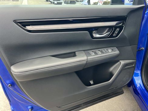 Certified 2025 Honda CR-V EX-L image 6