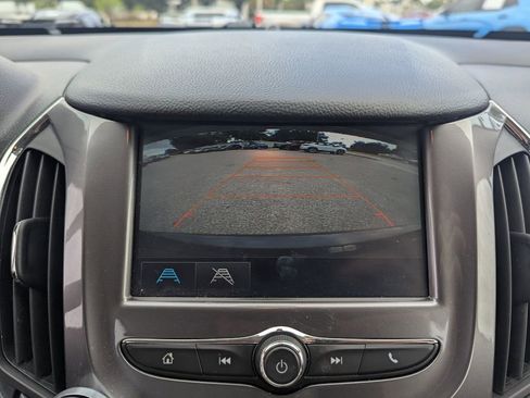 Used 2016 Chevrolet Cruze LT image 20