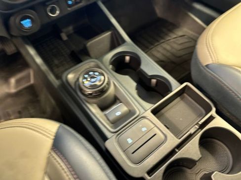 Used 2025 Ford Maverick Lariat w/ 4K Tow Package image 38