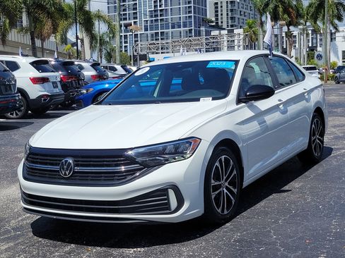 Certified 2023 Volkswagen Jetta Sport FWD image 31