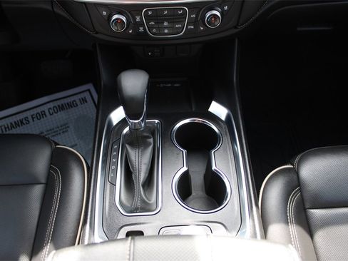 Used 2024 Chevrolet Traverse Premier w/ Redline Edition image 9