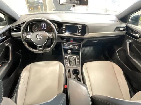 Used 2020 Volkswagen Jetta R-Line w/ R-Line Cold Weather Package FWD image 13