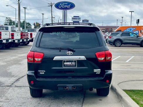 Used 2013 Toyota Sequoia Limited AWD/4WD image 5