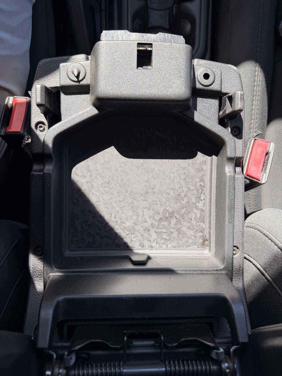 Used 2021 Jeep Wrangler Unlimited Sahara AWD/4WD image 23