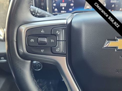 Used 2025 Chevrolet Silverado 2500 LT w/ Convenience Package image 36