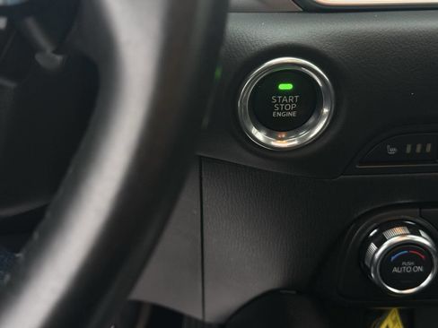 Used 2018 MAZDA CX-5 Touring w/ Preferred Equipment Package image 21