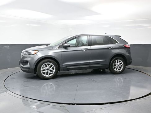 Used 2024 Ford Edge SEL image 10