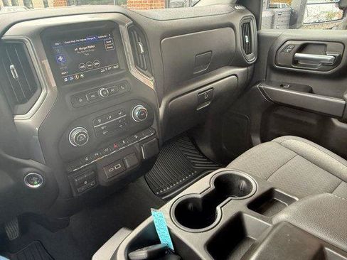 Used 2025 Chevrolet Silverado 2500 Custom w/ Custom Value Package AWD/4WD image 25