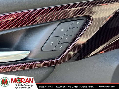 Certified 2024 Chevrolet Traverse RS AWD/4WD image 18